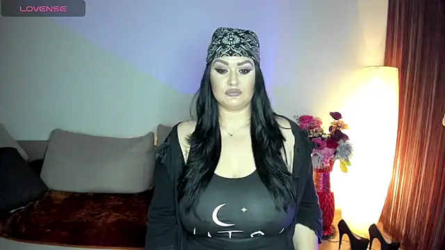 Laura sinner online show from 25, 1, 2025