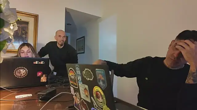 Elnonoykeila77 online show from 7, 5, 2026