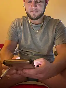 Snapshot of Weestud94 chatting on 13, 1, 2025 Weestud94 online show from 13, 1, 2025