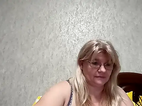 Diana 49 online show from 2, 2, 2025