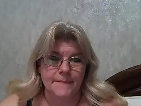 Diana 49 online show from 9, 3, 2025