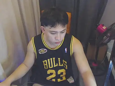 Snapshot of princeJayX chatting on 8, 6, 2026 princeJayX online show from 8, 6, 2026