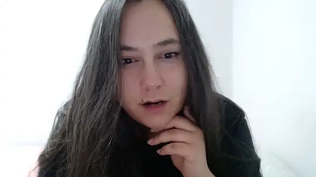 Snapshot of Sara94live chatting on 1, 10, 2025 Sara94live online show from 1, 10, 2025