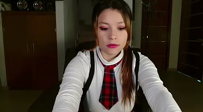 3littleschoolteens online show from 31, 1, 2025