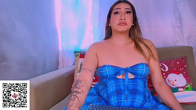 Snapshot of ISABELLASSMITH chatting on 26, 11, 2025 ISABELLASSMITH online show from 26, 11, 2025