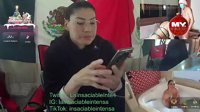 Snapshot of LaInsaciableIntensa chatting on 10, 1, 2025 LaInsaciableIntensa online show from 10, 1, 2025