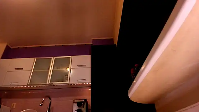 purpleariellx online show from 13, 3, 2025
