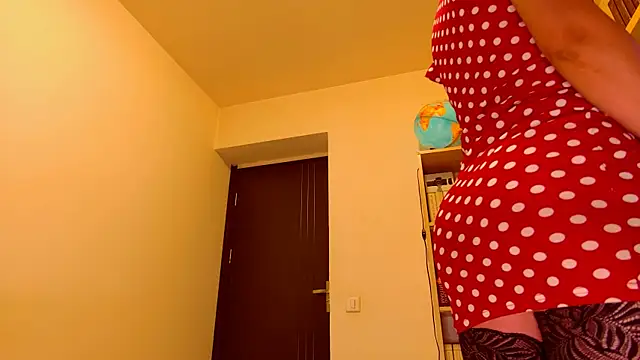 Snapshot of purpleariellx chatting on 30, 5, 2026 purpleariellx online show from 30, 5, 2026