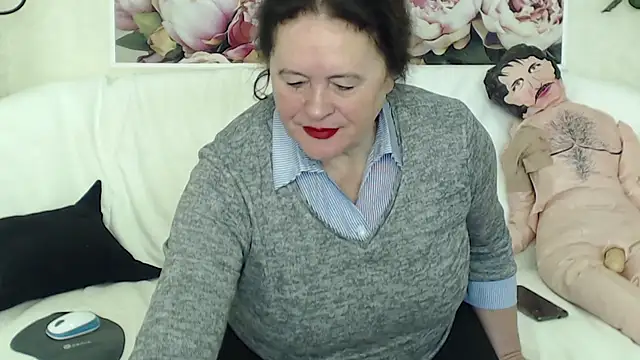 Snapshot of FlaviaSquirts chatting on 17, 2, 2025 FlaviaSquirts online show from 17, 2, 2025