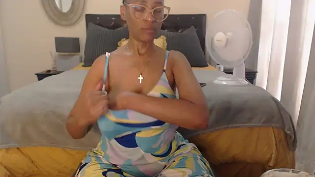 Creamyass22 online show from 14, 12, 2024