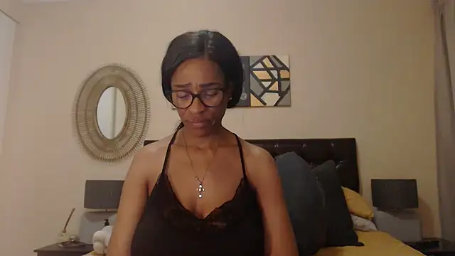 Creamyass22 online show from 30, 12, 2024