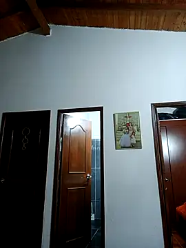 LunaZambrano online show from 7, 10, 2025