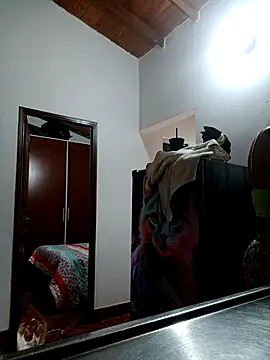 LunaZambrano online show from 16, 11, 2025