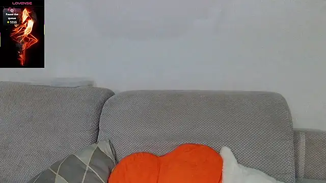 Snapshot of Julvka chatting on 26, 9, 2025 Julvka online show from 26, 9, 2025