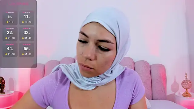 Snapshot of aisha_vs chatting on 12, 12, 2024 aisha vs online show from 12, 12, 2024