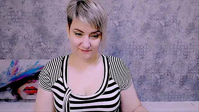 Djullia online show from 12, 9, 2025