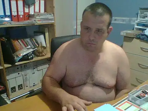 Snapshot of manubm03 chatting on 1, 8, 2026 manubm03 online show from 1, 8, 2026