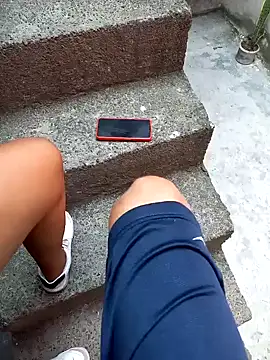 annie-19 online show from 1, 2, 2025