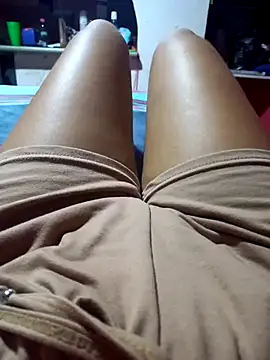 annie-19 online show from 23, 2, 2025