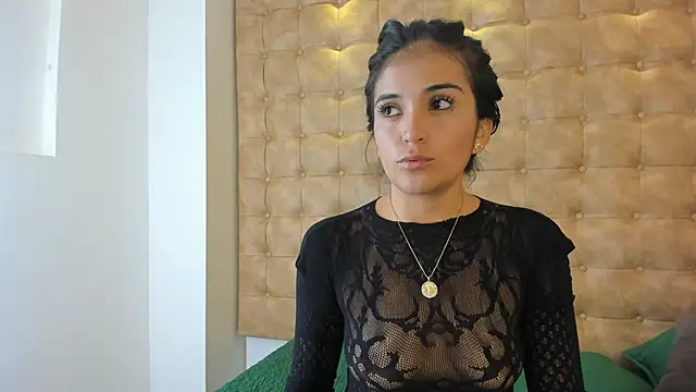Snapshot of violet_giraldo chatting on 29, 5, 2026 violet giraldo online show from 29, 5, 2026