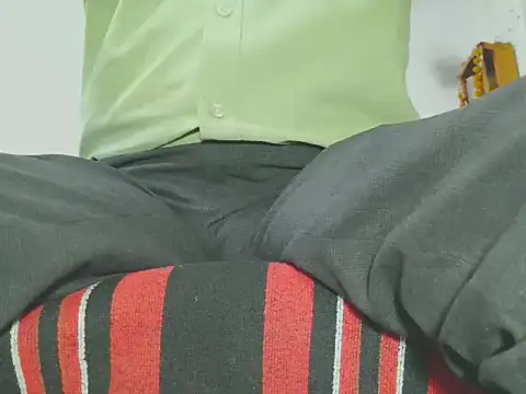 manan28 online show from 4, 11, 2025