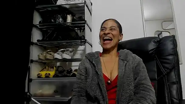 Aries Mature online show from 8, 4, 2026