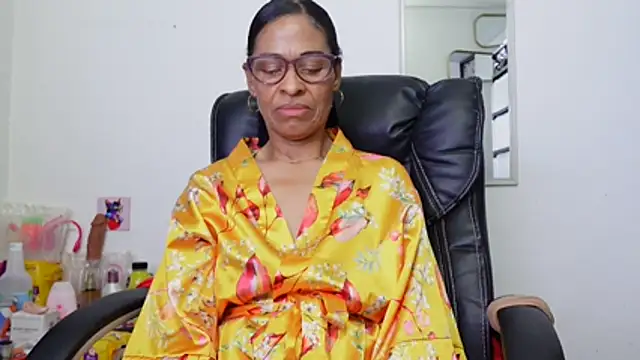 Snapshot of Aries_Mature chatting on 2, 7, 2026 Aries Mature online show from 2, 7, 2026