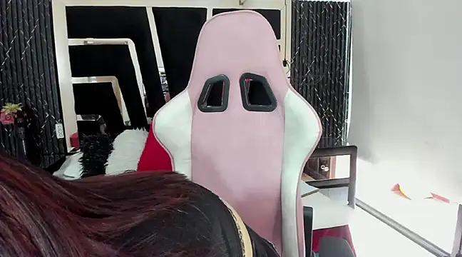 dirtylola39 online show from 10, 3, 2025