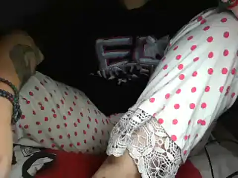 Snapshot of Alma_Evelynne chatting on 25, 10, 2025 Alma Evelynne online show from 25, 10, 2025