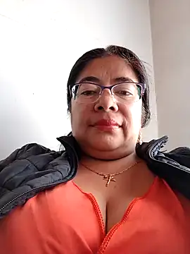   valentina18 online show from 13, 12, 2024