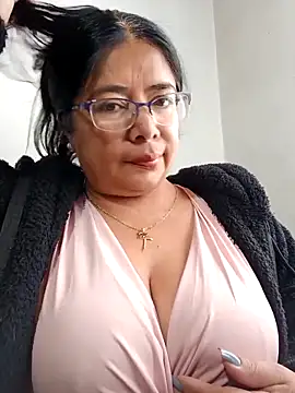   valentina18 online show from 17, 2, 2025