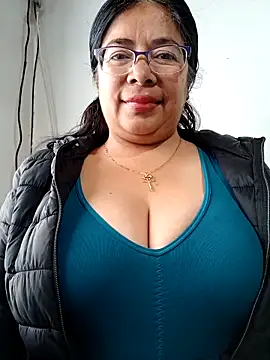   valentina18 online show from 5, 3, 2025