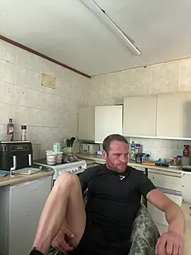 Snapshot of FuelX@xh chatting on 23, 7, 2026 FuelXxh online show from 23, 7, 2026