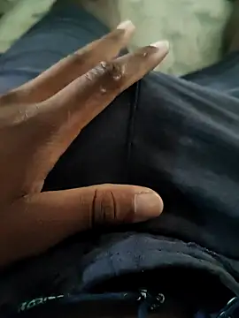 Arthu2r online show from 2, 12, 2025