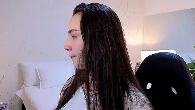 ava blue online show from 3, 2, 2026