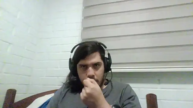 hung weeb online show from 2, 4, 2026