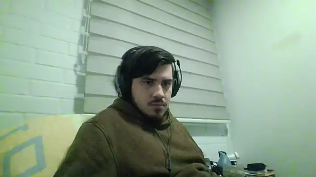 hung weeb online show from 3, 6, 2026