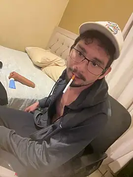 Tomthelong online show from 6, 2, 2025