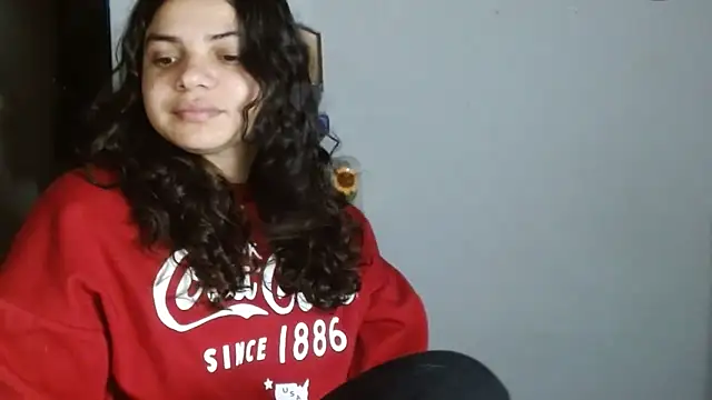 Snapshot of Nikkykora15 chatting on 14, 5, 2026 Nikkykora15 online show from 14, 5, 2026