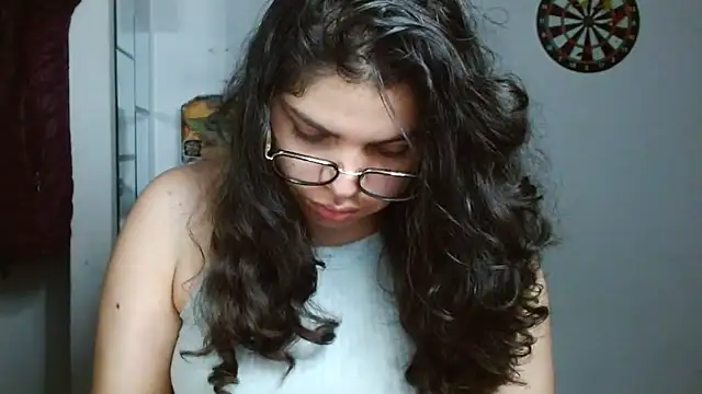 Snapshot of Nikkykora15 chatting on 3, 6, 2026 Nikkykora15 online show from 3, 6, 2026