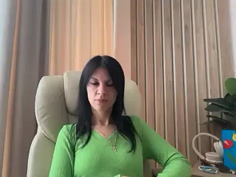Snapshot of InjaAtHome chatting on 17, 6, 2026 InjaAtHome online show from 17, 6, 2026