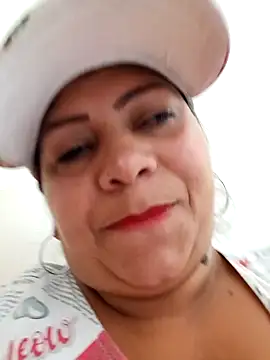 Snapshot of Alyona21 chatting on 15, 12, 2024 Alyona21 online show from 15, 12, 2024