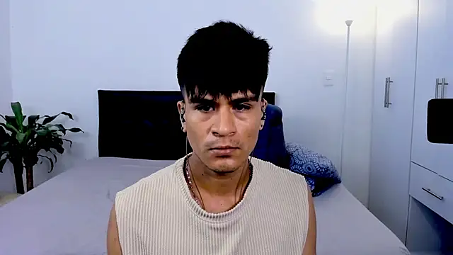 Eiden allenx online show from 31, 12, 2024