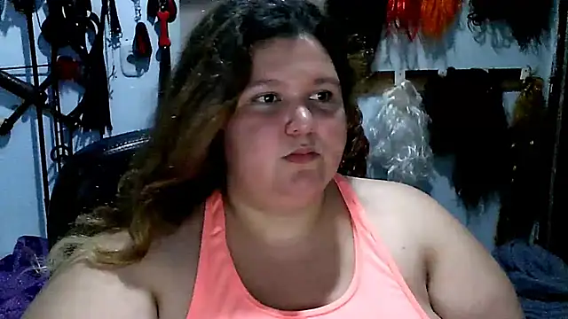 squirt322bbw online show from 18, 1, 2025