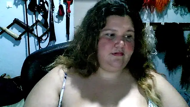 squirt322bbw online show from 2, 2, 2025