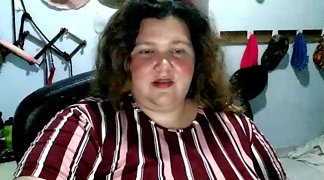squirt322bbw online show from 22, 3, 2025