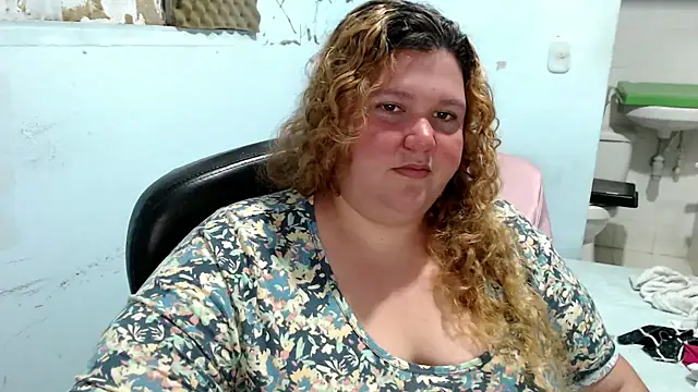 Snapshot of squirt322bbw chatting on 18, 6, 2026 squirt322bbw online show from 18, 6, 2026