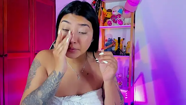 Snapshot of eymy-hadid chatting on 17, 9, 2025 eymy-hadid online show from 17, 9, 2025