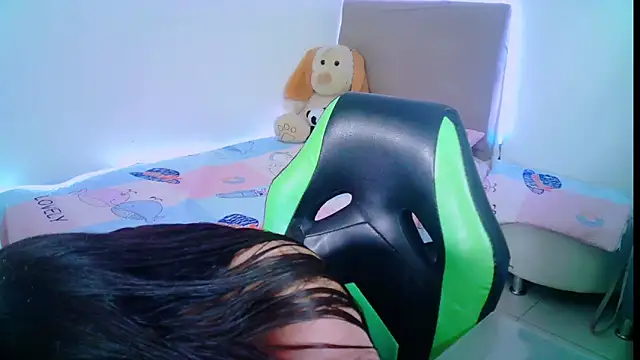  alicia z online show from 1, 2, 2025