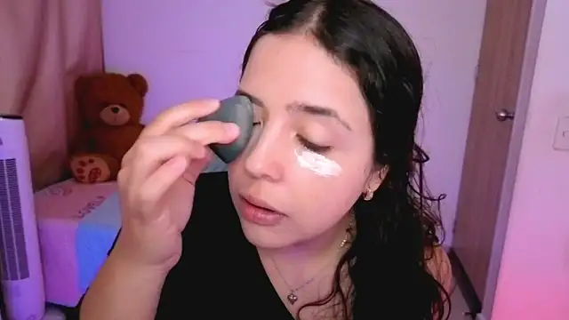  alicia z online show from 16, 4, 2026